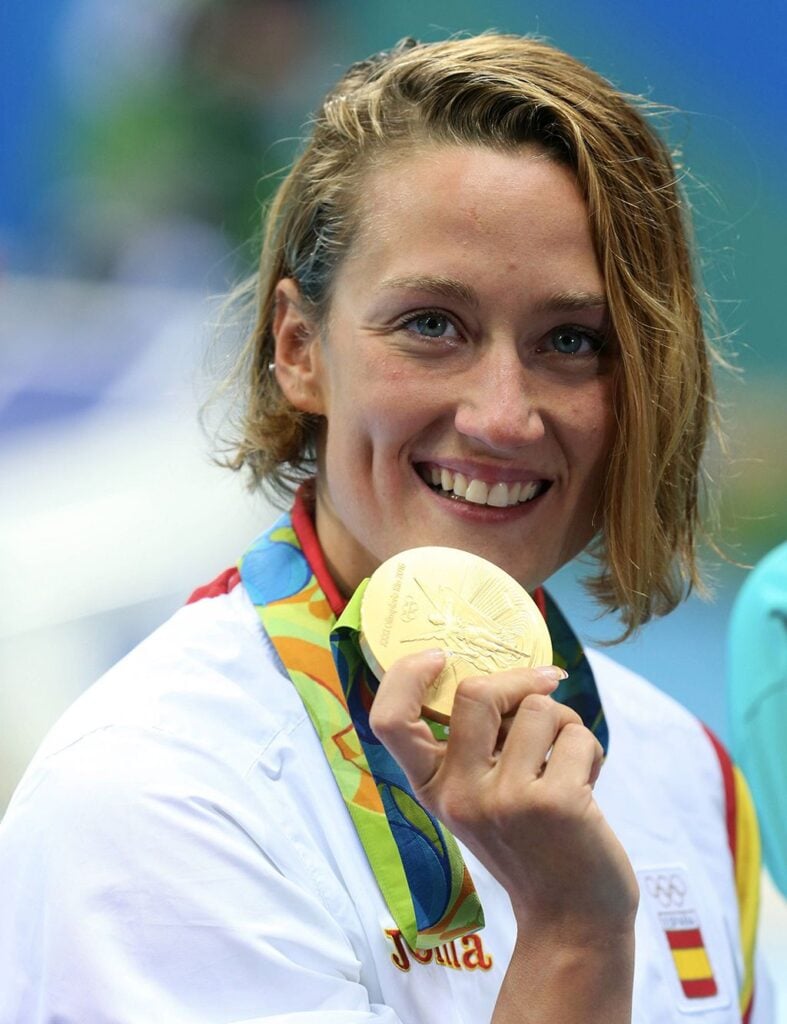 Máster Fisioterapia Deportiva 3 original le ocio mireia belmonte sexismo olimpiadas 13022390 1 esl es mireia belmonte primer oro olimpico jpg